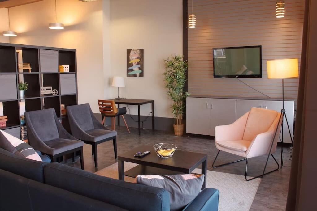 Suite #B, Industrial Styling, Ac Halifax Esterno foto