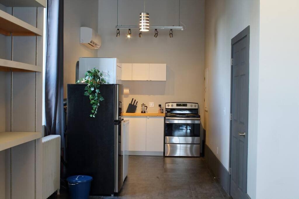 Suite #B, Industrial Styling, Ac Halifax Esterno foto
